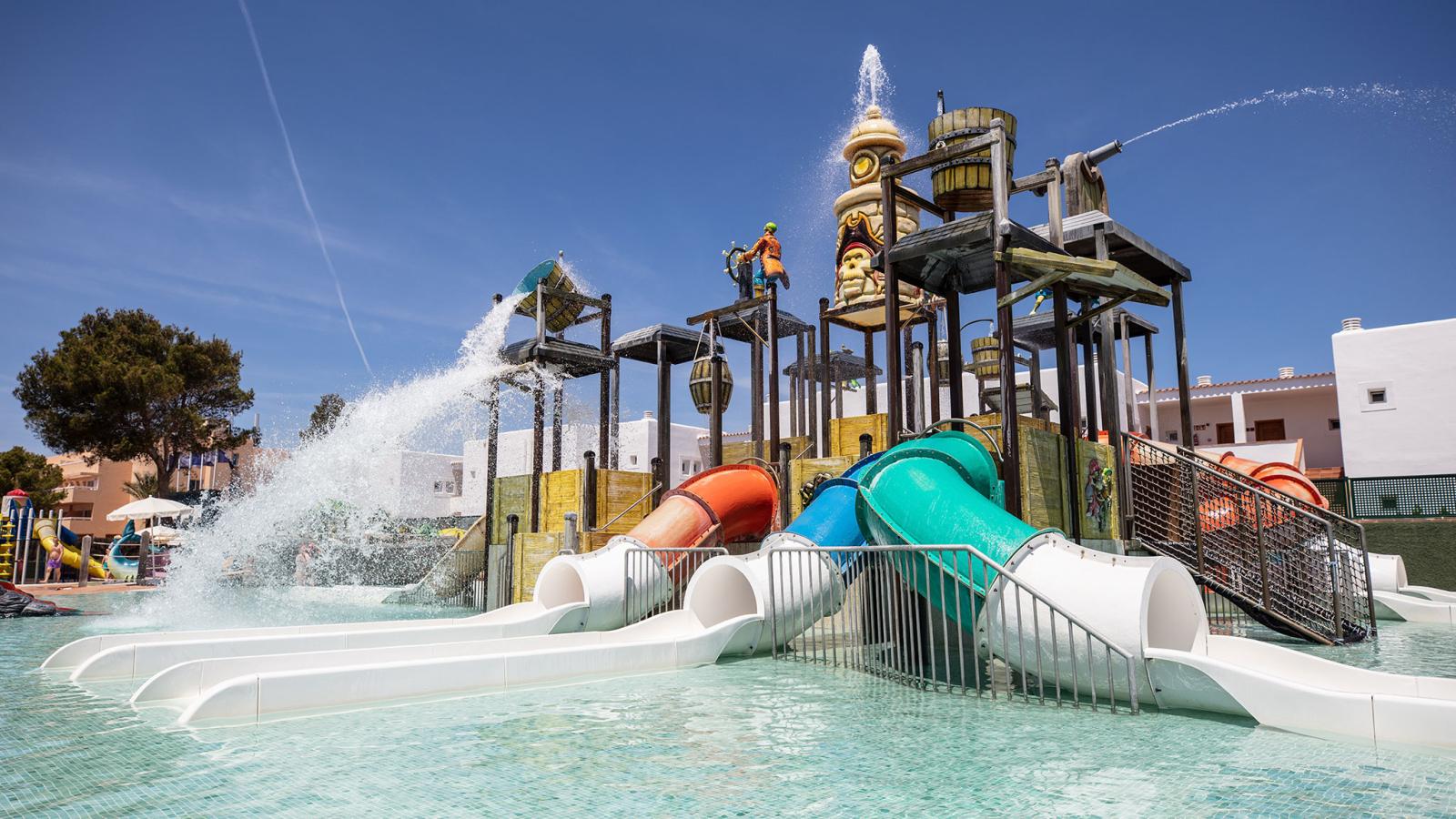 Aquagames Experiences, Children's Water Park | Sirenis Hotels